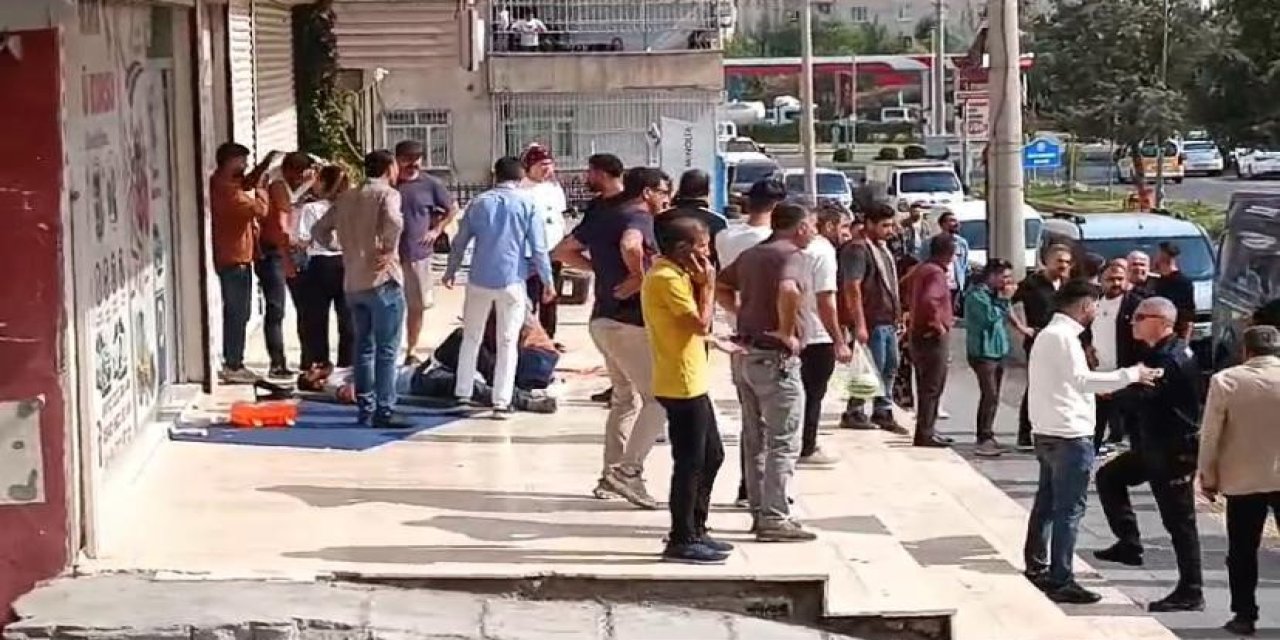 Diyarbakır’da sürücü kursunda bıçaklı kavga; çok sayıda yaralı var