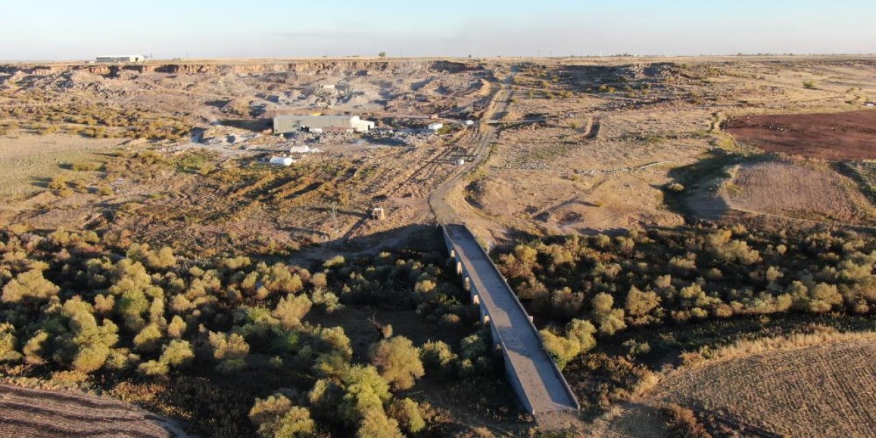 Diyarbakır’a gelen konargöçer aile, Kral Yolu’nda hayvanlarına bakacak