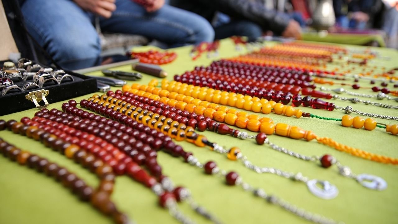 Türkiye'nin dört bir yanından tespih tutkunlarının yeni adresi