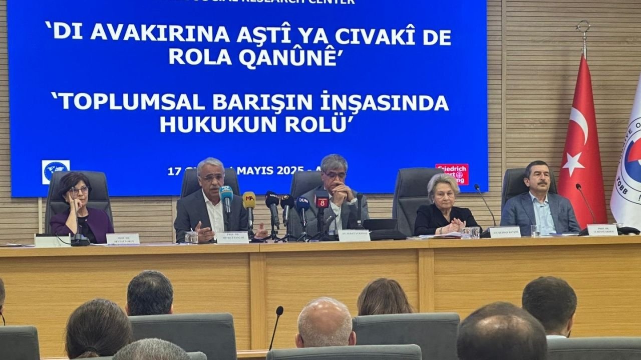 Diyarbakır’da  Toplumsal Barışın İnşasında Hukukun Rolü tartışılıyor