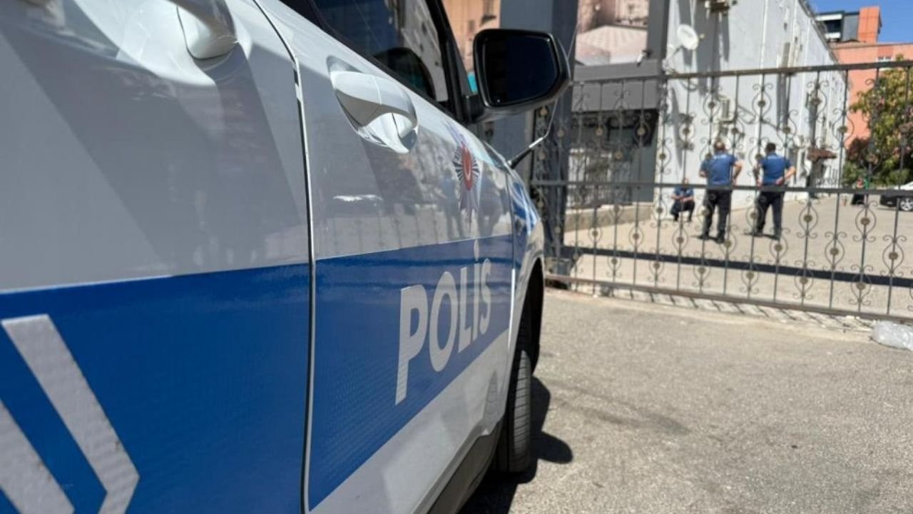 Diyarbakır’da eski eşini tehdit eden adama silahlı saldırı