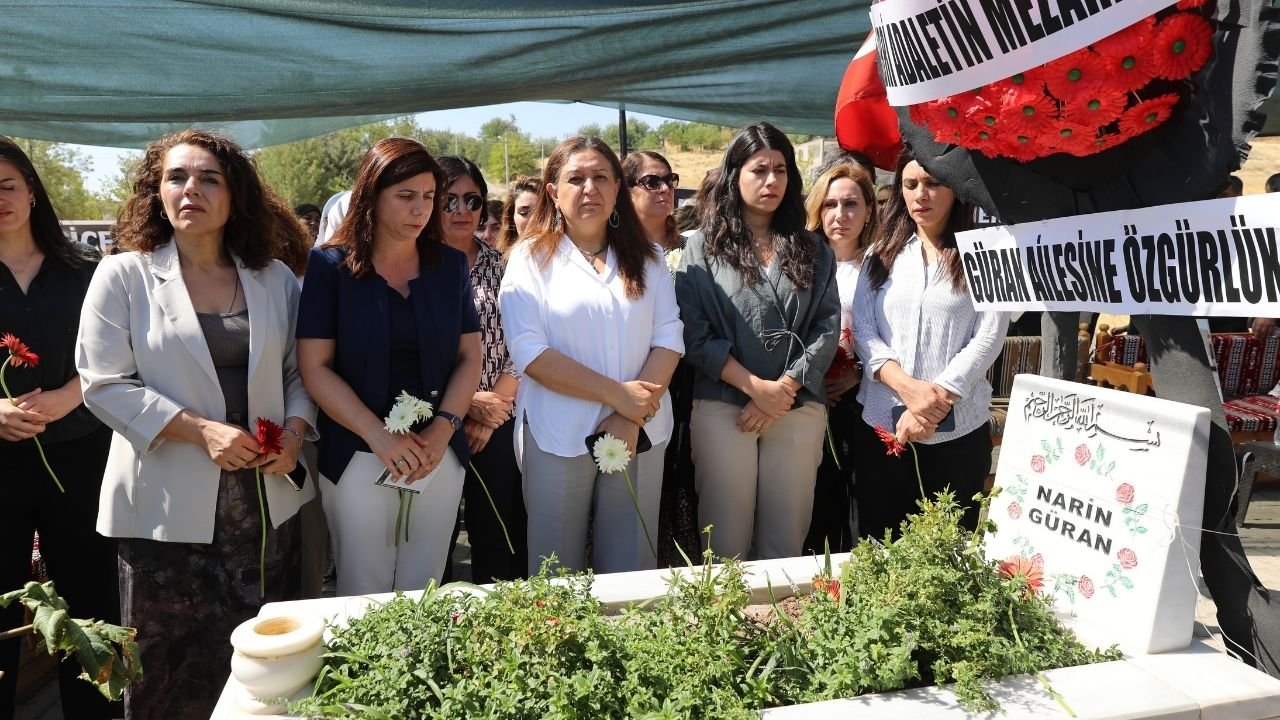 Narin Güran kabri başında anıldı | Baba Güran'dan adalet nöbeti