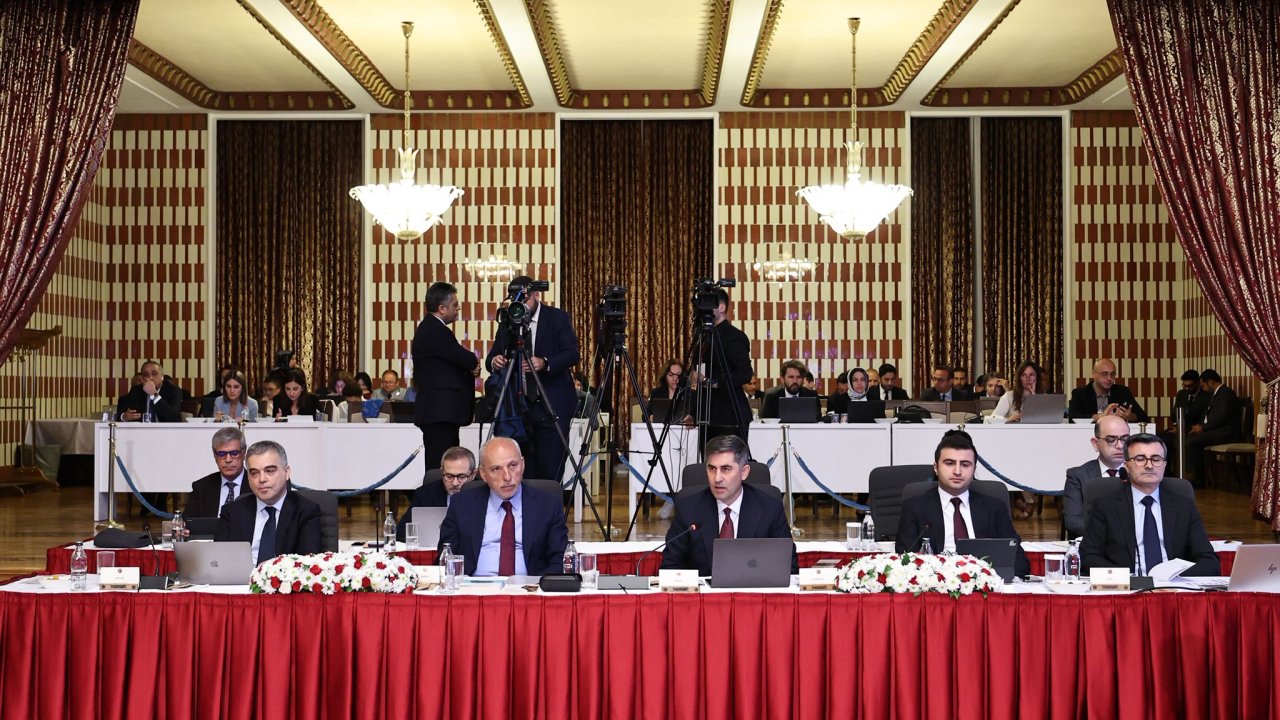 Süreç komisyonu Diyarbakır’daki kurumları dinledi
