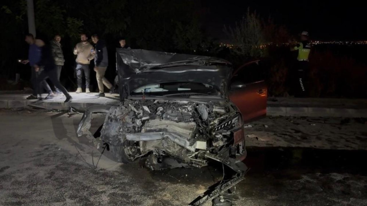 Diyarbakır'da uygulamadan kaçan araç, 3 araca çarptı: 7 yaralı