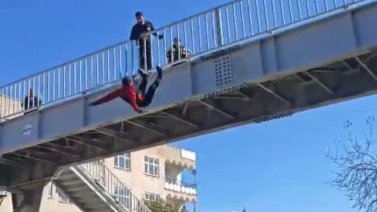 Diyarbakır’da intihar girişimi: İkna çabaları sonuç vermedi