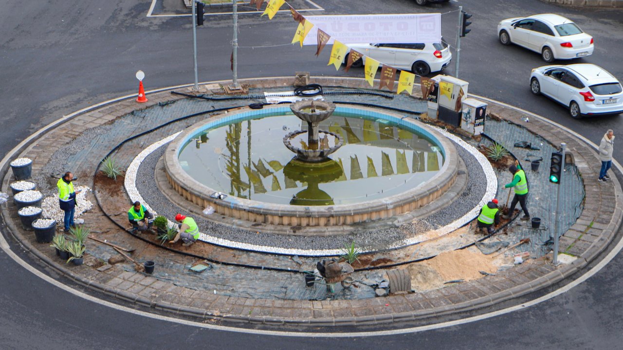 Diyarbakır'daki tarihi süs havuzu yeniden hayat buluyor