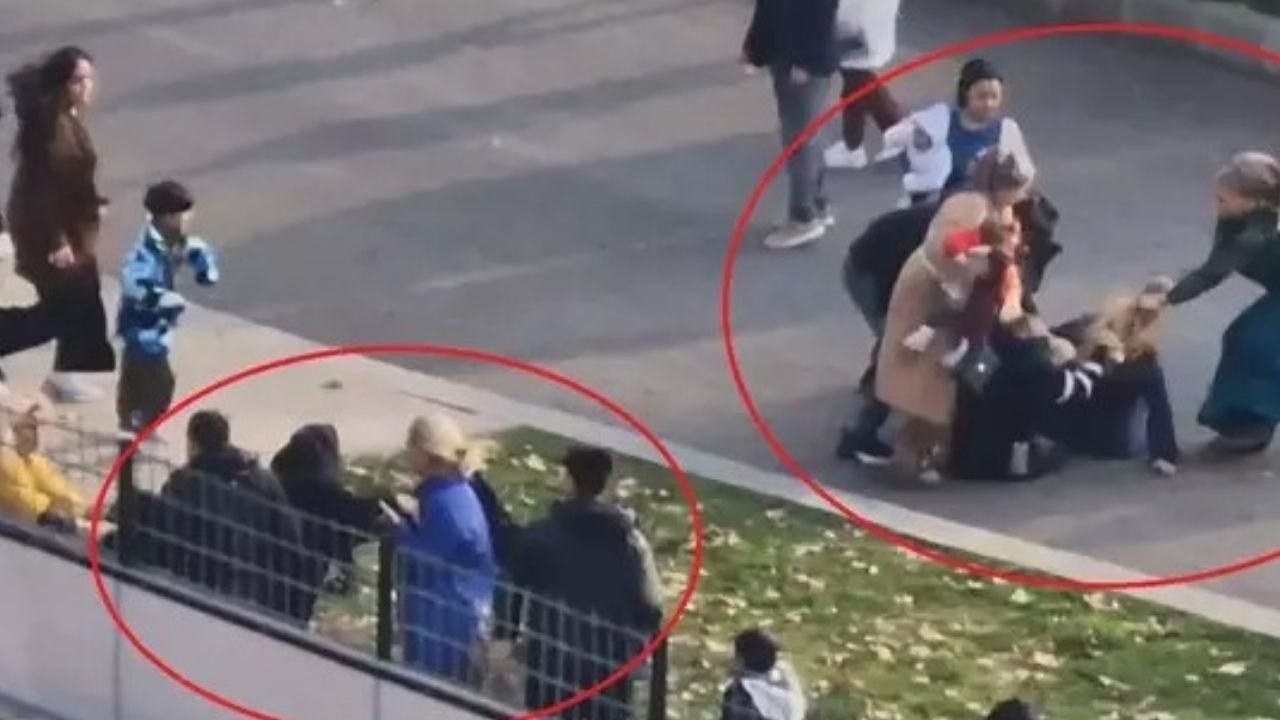 Adliye önünde tekmeli-yumruklu kavga