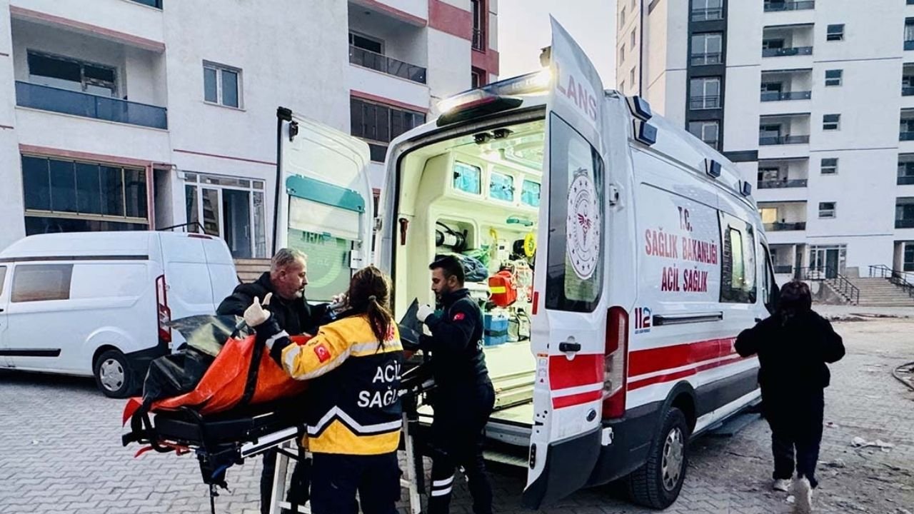 Düğün sonrası kavgaya damat siper old