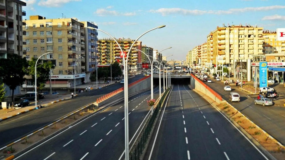 Diyarbakır’da pazar günü bu yollara dikkat!