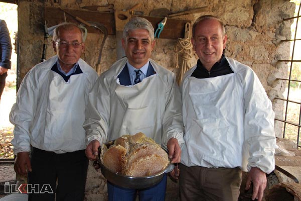 VİDEO HABER - Dünya üçüncülüğü tescillenen Bitlis balının hasadı sona erdi