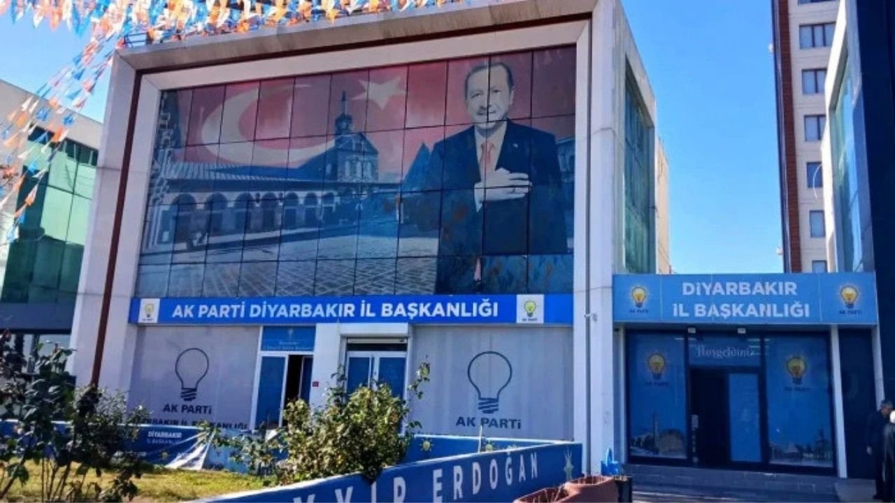 AK Parti Diyarbakır’da 'Yüksek Profilli' Başkan arayışı: 4 isim kulisleri hareketlendirdi!