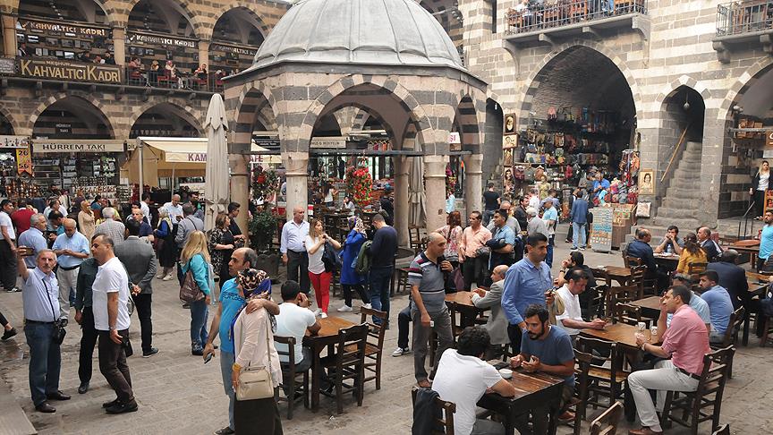 Diyarbakır’da kafe ve restoranlarda 'gizli ücret' dönemi bitti!
