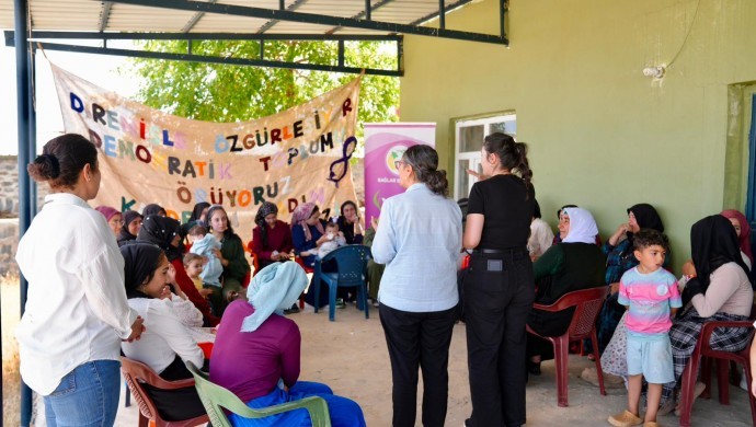 “Sözümüz Bitmedi!” Diyen Kadınlar Gelt Mahallesi’n