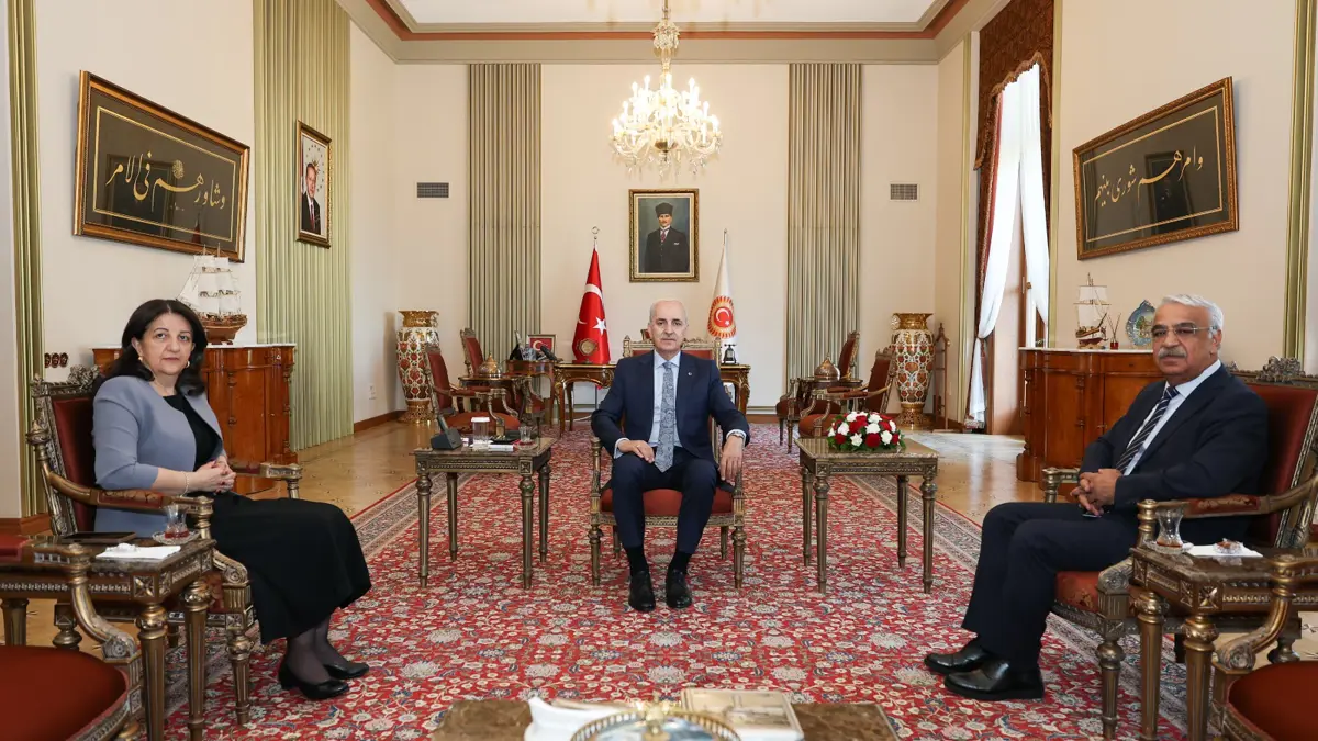 TBMM Başkanı Kurtulmuş DEM Parti İmralı heyetiyle bir araya geldi