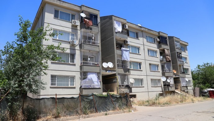 Mevzuata takılan 17 belediye çalışanının konut sözleşmesi feshedildi