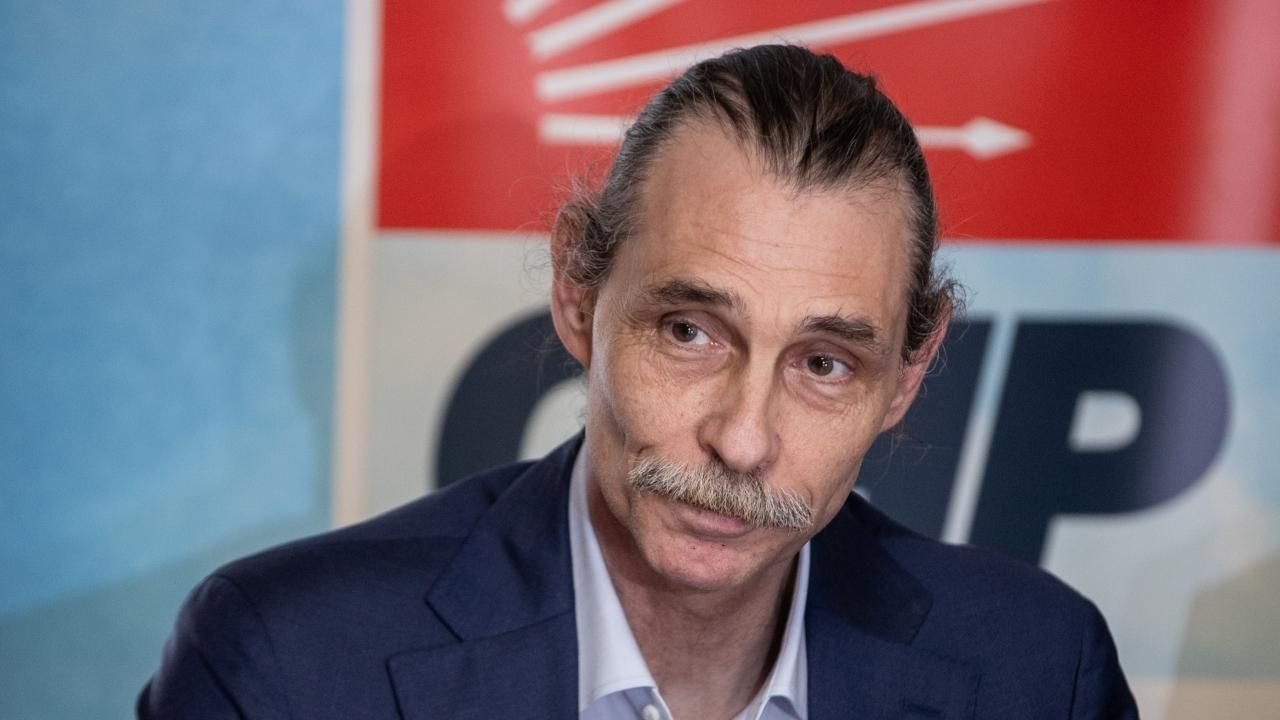 Etimesgut Belediyesi'ne yolsuzluk operasyonu: Erdal Beşikcioğlu gözaltında