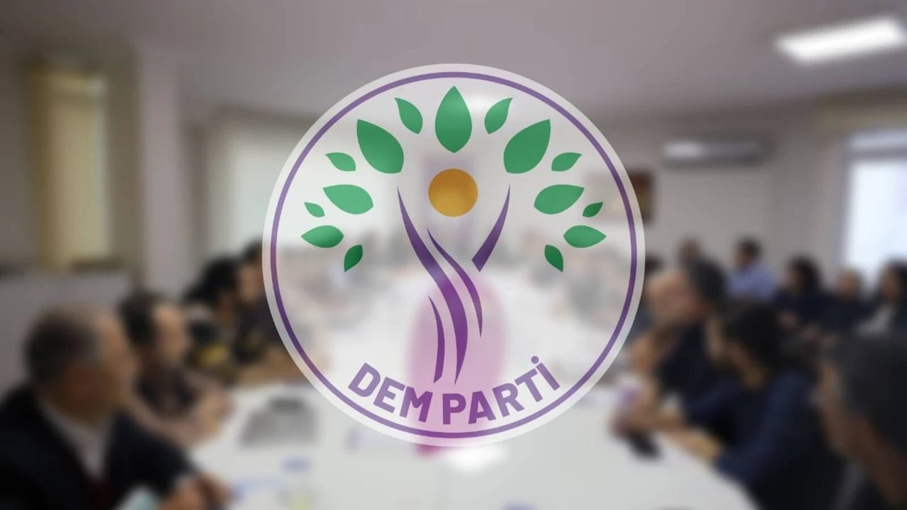 DEM Parti'den Diyarbakır’da 4 Eş Başkana geçici uzaklaştırma