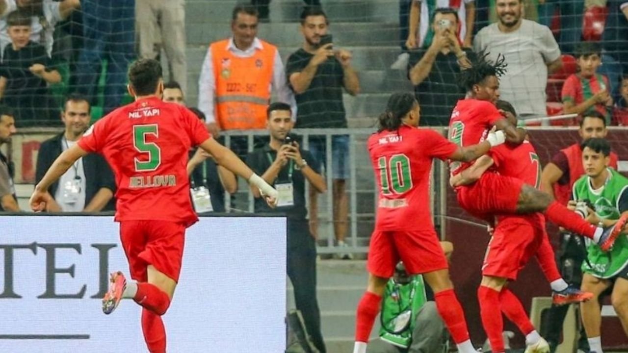 Amedspor’un golcüsü Orban zirveye çıktı: Osimhen’in krallığına ortak oldu!