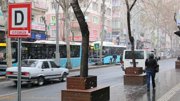 Diyarbakır’da kar yağışı