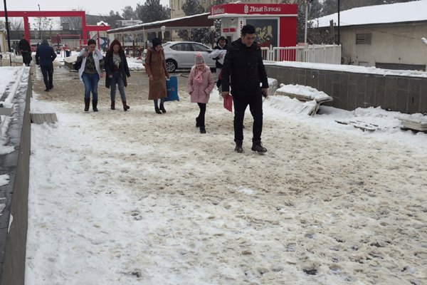 VİDEO HABER - Diyarbakır’da kar esareti sürüyor