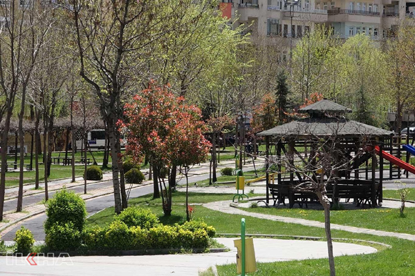 VİDEO HABER - Diyarbakırlılar park yasağına uydu!