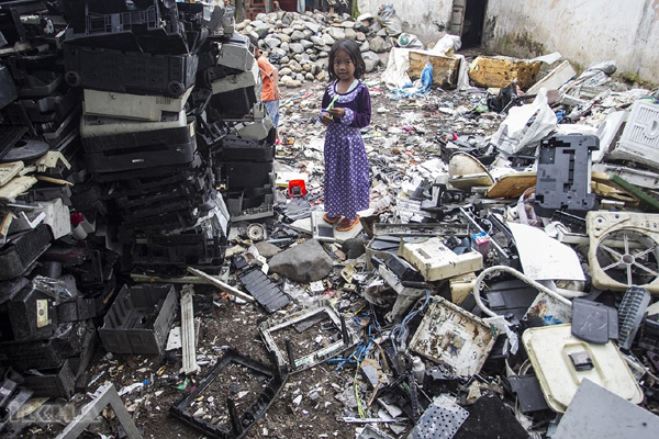 Yılda 50 milyon ton elektronik atık çöpe gidiyor