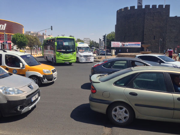 Bazı yollar trafiğe kapatılacak!