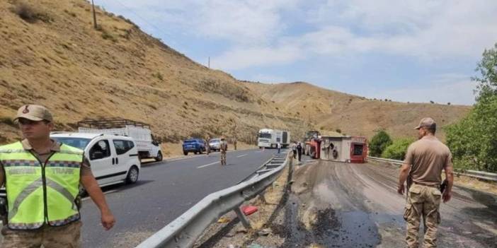 Diyarbakır’da itfaiye aracı devrildi: 1 ağır 3 yaralı