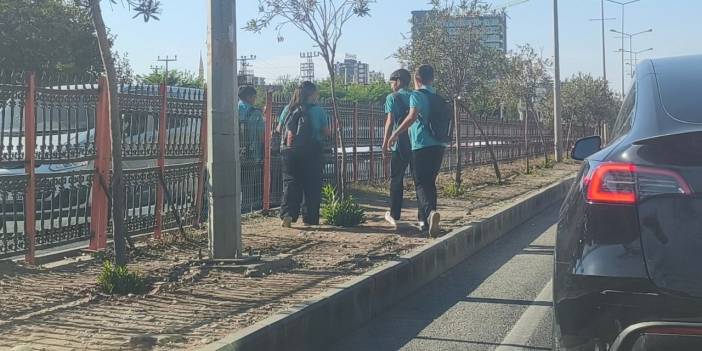 Yer Diyarbakır; Okul yolu tehlike dolu