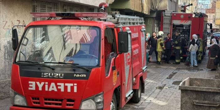 Diyarbakır'da yangın: 13 kişi dumandan etkilendi