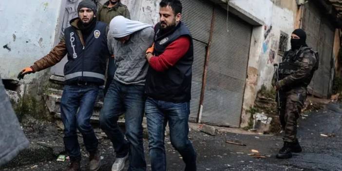 Casperlar operasyonunda Diyarbakır detayı; Silahı polise teslim etmiş