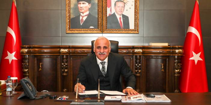 Diyarbakır Valisi Zorluoğlu’ndan 19 Mayıs Mesajı: Türkiye Yüzyıl’ının en güçlü mimarları gençlerimiz olacak
