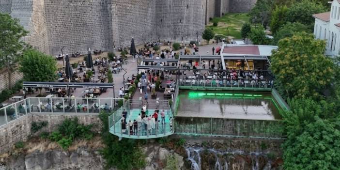 Diyarbakır  Büyükşehir Belediyesi sosyal tesisine silahlı saldırı