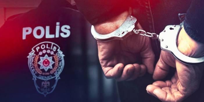 Ünlü iş insanı otel odasında iki erkek çocukla yakalandı!
