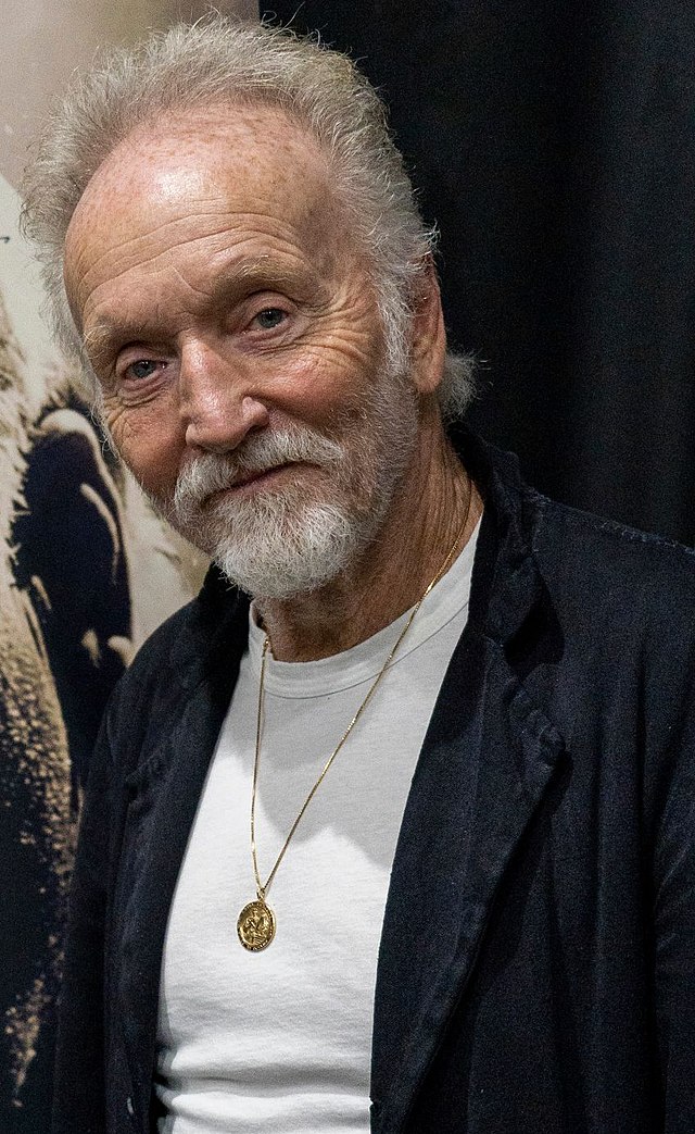 640px-tobin-bell-at-for-the-love-of-horror-2019-cropped-2.jpg