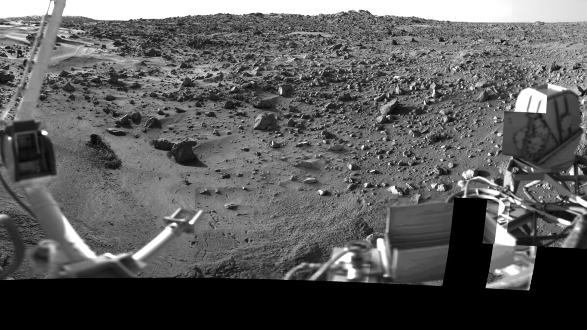 mars-as-seen-from-camera-1-of-the-viking-lander-001.jpg