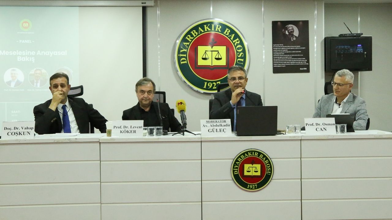diyarbakir-barosu-kurt-meselesinde-anayasal-bakis-paneli6.jpg