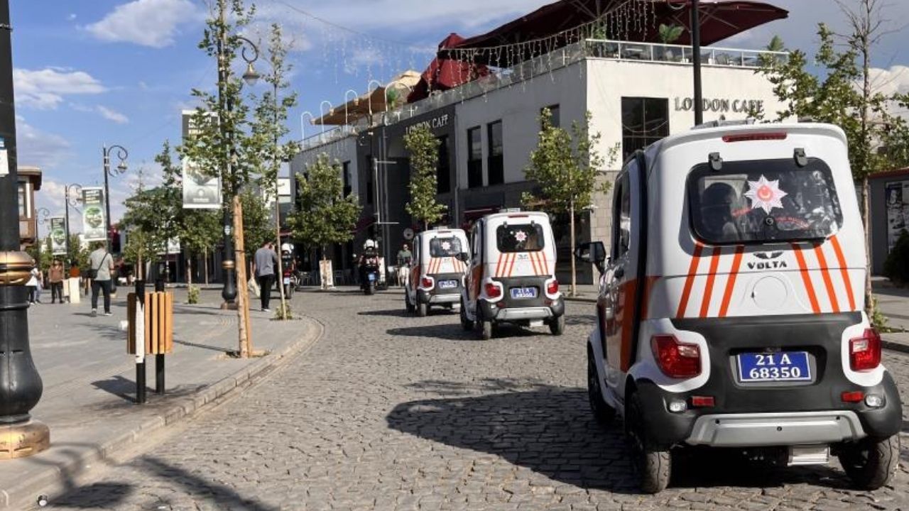 turizm-polisi-2.jpg