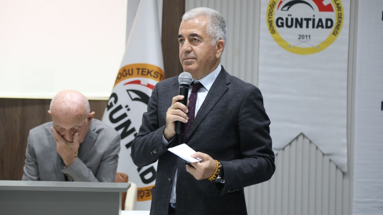 moda-ve-hazir-giyim-federasyonu-baskani-huseyin-ozturk.jpg