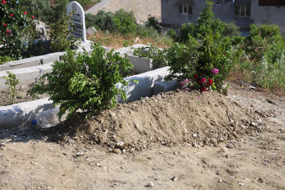 poyraz-mezar-hatay.jpg