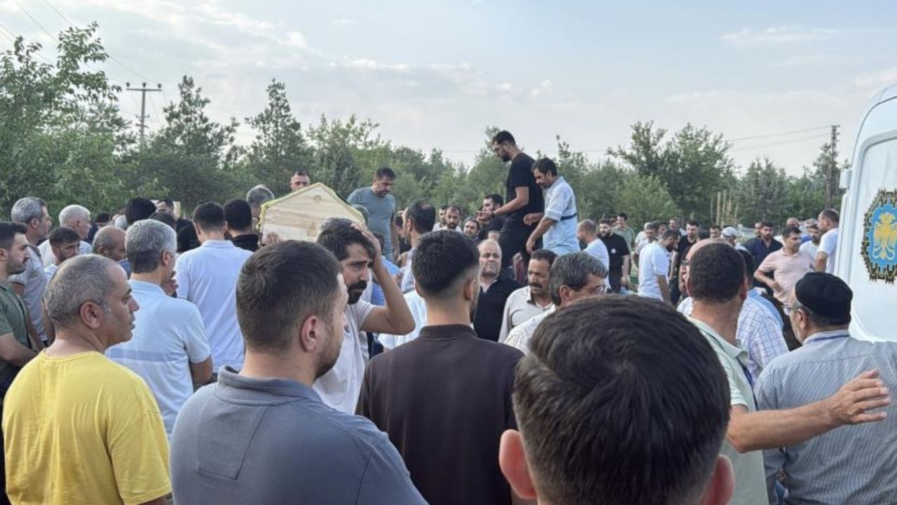 kaza-mezar-defin2.jpg
